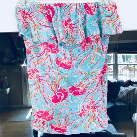Lilly Pulitzer Tops - Lilly Pulitzer EUC! Size X Small! Too cute top!